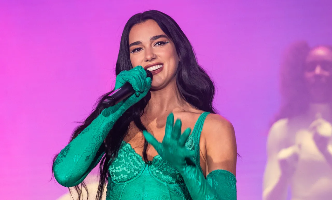 Dua Lipa regresa a Argentina con su Radical Optimism Tour: Todo lo que necesitas saber